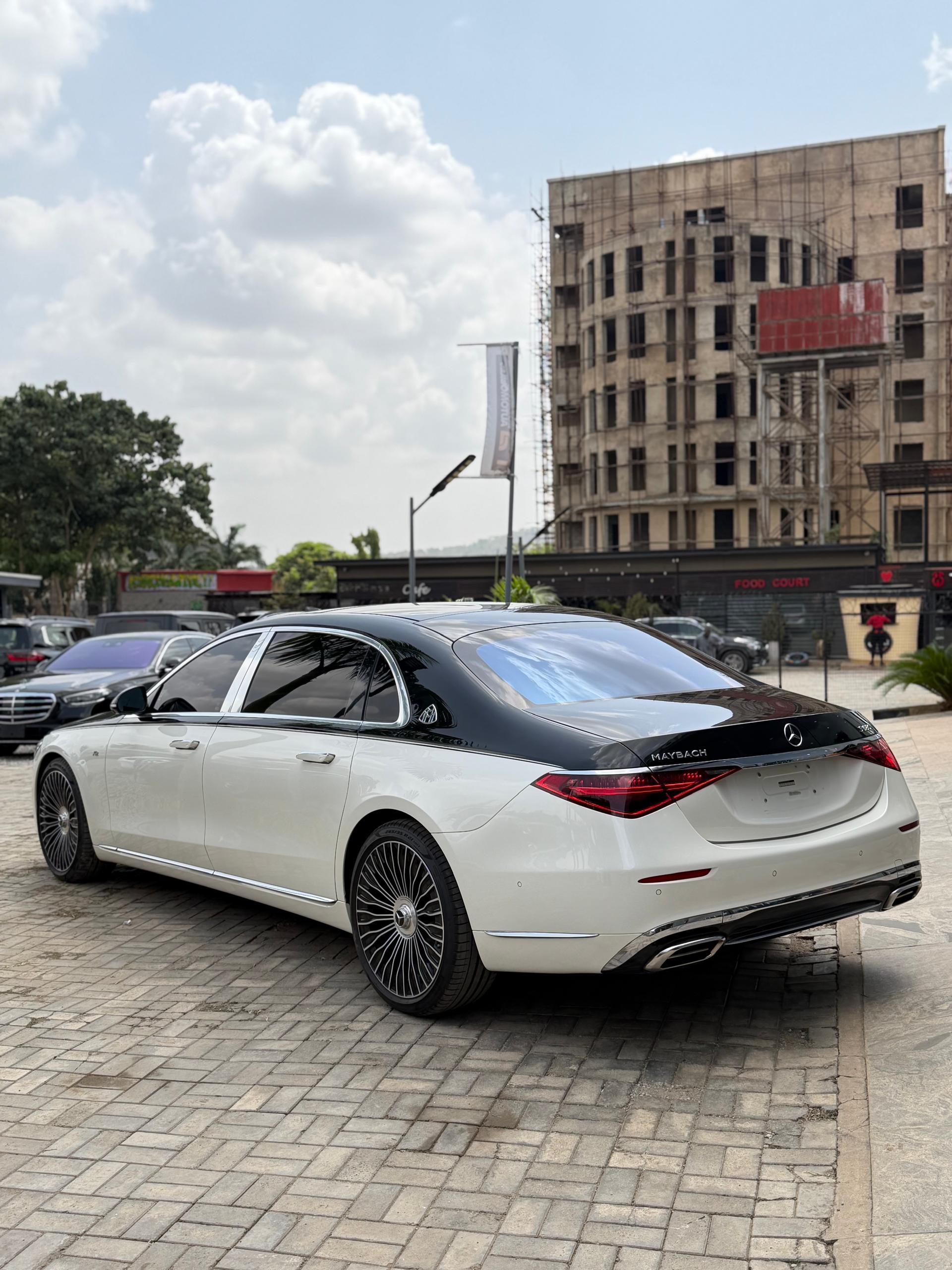 2023 MERCEDES BENZ MAYBACH S680(V12) - Image 9